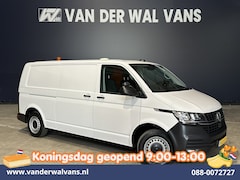 Volkswagen Transporter - 2.0 TDI 150pk Automaat L2H1 Inrichting Euro6 Airco | Camera | Apple Carplay | 2500kg Trekh