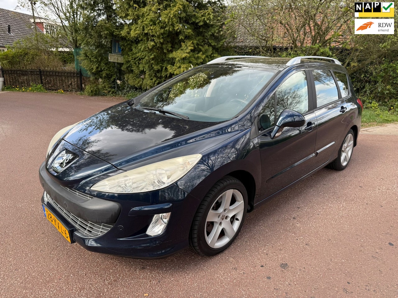 Peugeot 308 SW - 1.6 THP XT / Navi / Pano / Automaat / NAP / Aux / PDC - AutoWereld.nl