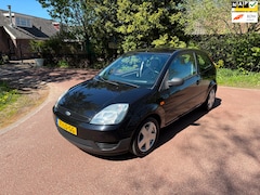 Ford Fiesta - 1.25-16V Centennial / Airco / Apk / NAP / Aux / Lm