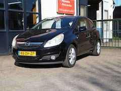 Opel Corsa - 1.4-16V Cosmo