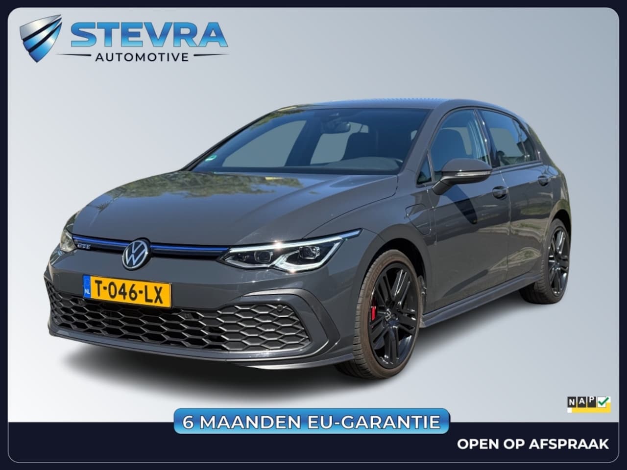 Volkswagen Golf - 1.4 GTE 245 PK / SPORT NAVI BLUETOOTH PDC FLIPPERS - AutoWereld.nl