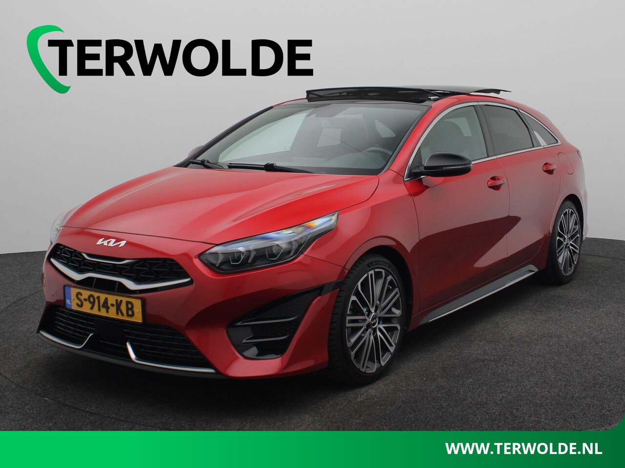 Kia Pro cee'd - 1.5 T-GDi GT-PlusLine | AUTOMAAT | Schuif/Kanteldak | JBL Audio | Trekhaak - AutoWereld.nl