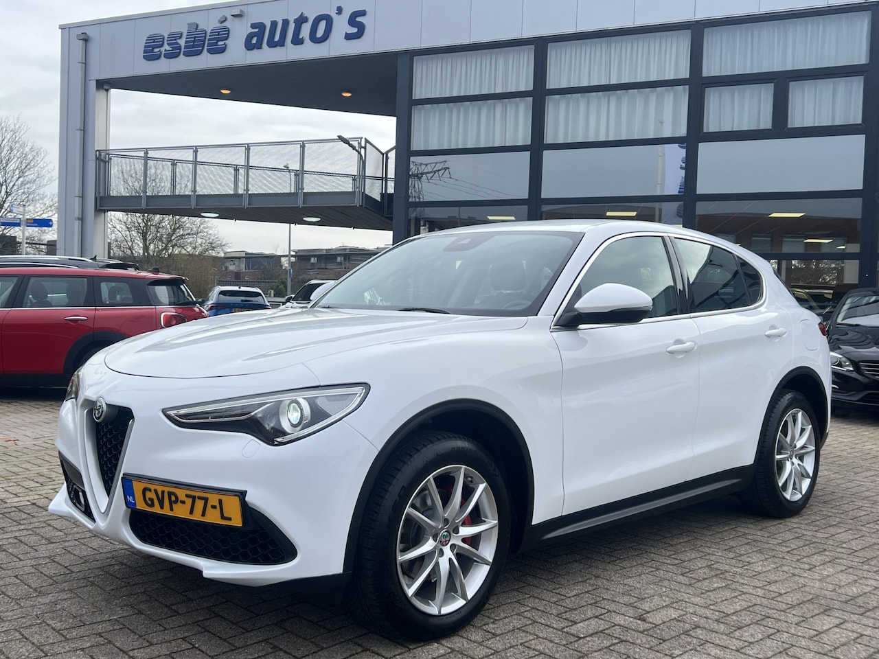 Alfa Romeo Stelvio - 2.0 T 280 Pk AWD First Edition Xenon Navigatie Camera Elek Stoelen Leder Stoel + Stuurverw - AutoWereld.nl