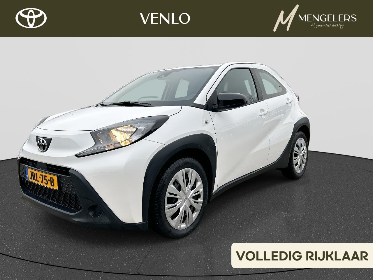 Toyota Aygo X - 1.0 VVT-i MT Play RIJKLAAR | Airco | Camera | Cruise Control Adaptief | Navi via App - AutoWereld.nl