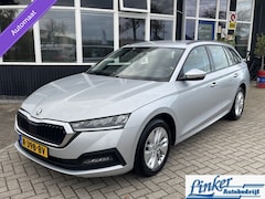 Skoda Octavia Combi - 1.0 e-TSI Business Edition -DSG NL-AUTO CARPLAY