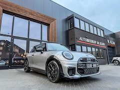 MINI Cooper S - 2.0 John Cooper Works M F1 aut 204pk/Pano/Camera/Head up/Led