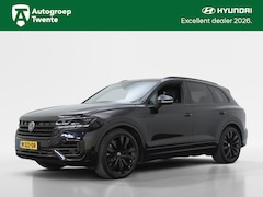 Volkswagen Touareg - PHEV 3.0 TSi 4MOTION R | Panoramadak | Luchtvering | Trekhaak |