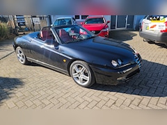 Alfa Romeo Spider - 2.0 JTS Turismo Elektrische-kap BJ.2005