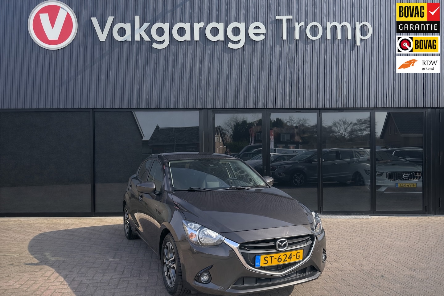 Mazda 2 - 1.5 Skyactiv-G TS+ | Navi | Trekhaak | Airco - AutoWereld.nl