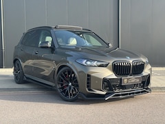 BMW X5 - XDrive50e M Sport Pro 2 Tone Interior