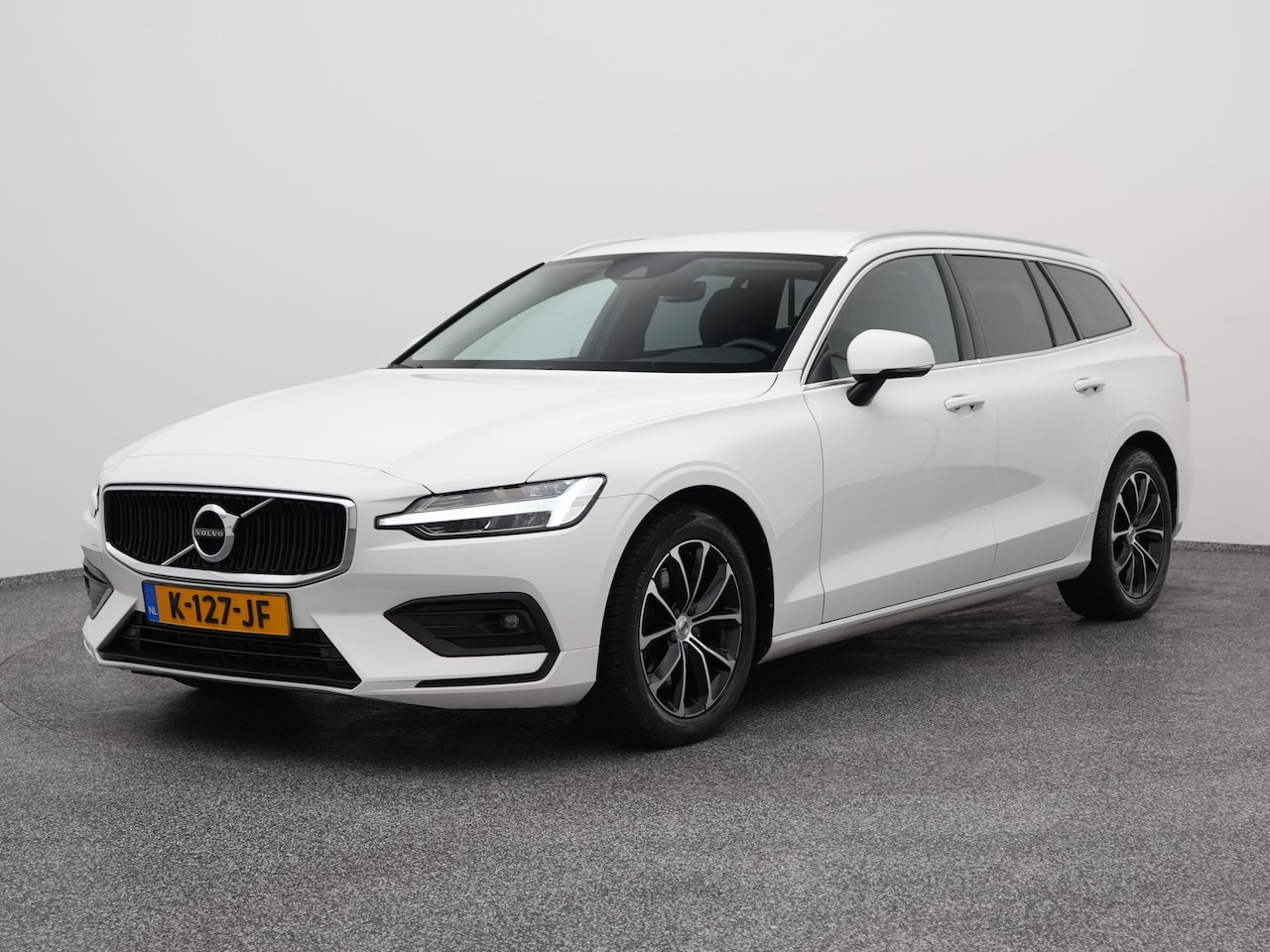 Volvo V60 - 2.0 B3 Business Pro | ADAPTIVE | KEYLESS - AutoWereld.nl