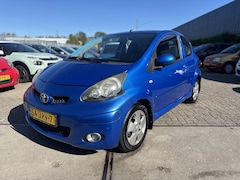 Toyota Aygo - 1.0-12V Dynamic Blue AIRCO