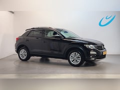 Volkswagen T-Roc - 1.0 TSI Style Business Camera Navigatie DAB+ App-Connect
