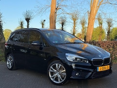 BMW 2-serie Gran Tourer - 220i Cent.Hi.Ex./PANO/TREKHAAK/NAVI/STOELVERW/LED/LEDER