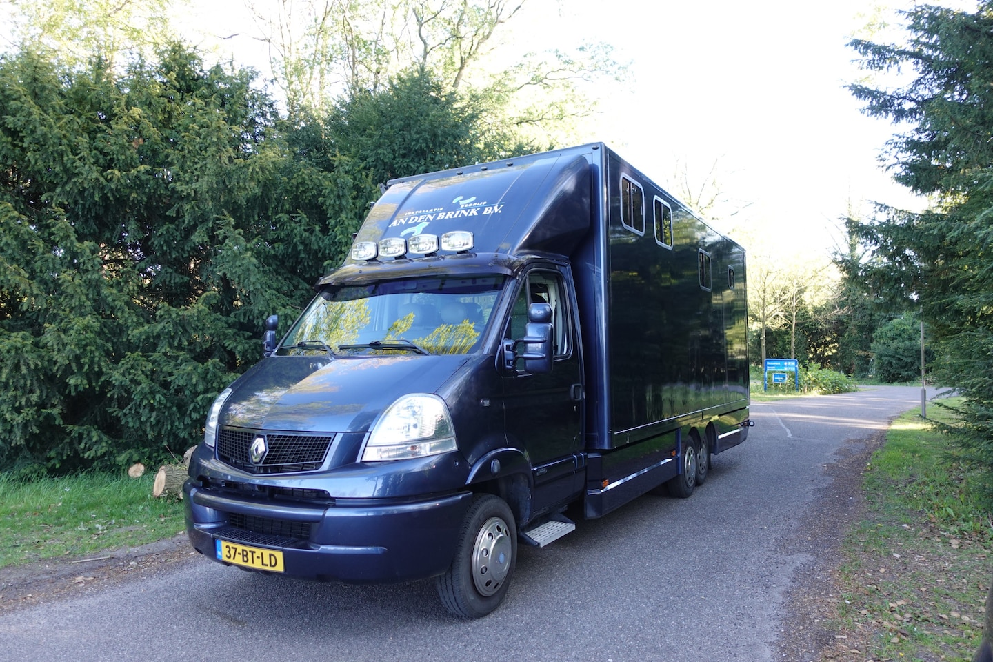 Renault Mascott - Trucks 160.35 413 | NAP | Laadklep | - AutoWereld.nl
