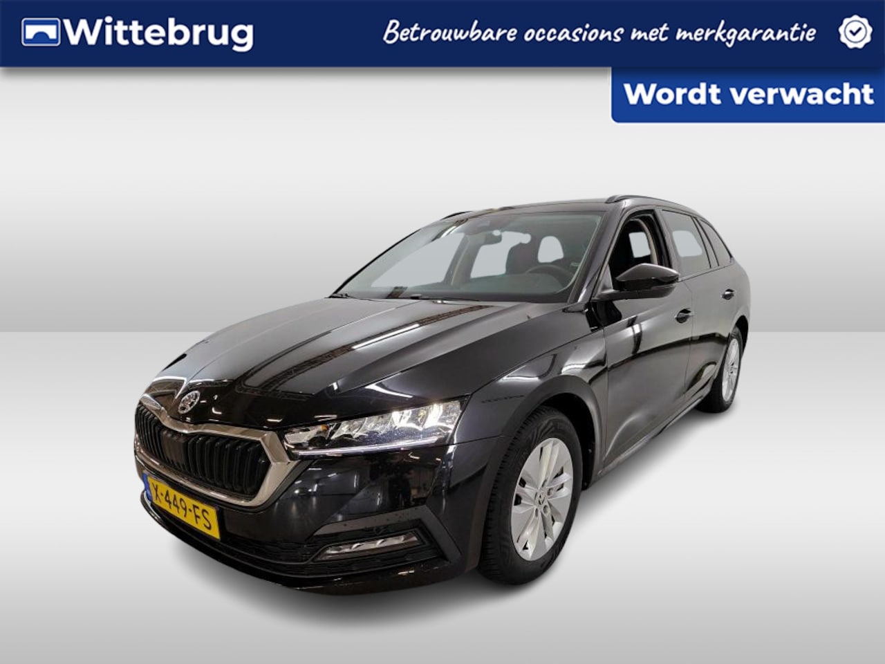 Skoda Octavia Combi - 1.0 TSI Ambition / CRUISE/ NAVI/ DIGITAL DASH/ CLIMATE/ MULTIMEDIA/ 16" LMV - AutoWereld.nl