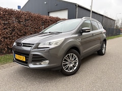 Ford Kuga - 1.6 Titanium / NAVI / AIRCO ECC / STOELVERWARMING / CRUISE / 164dkm