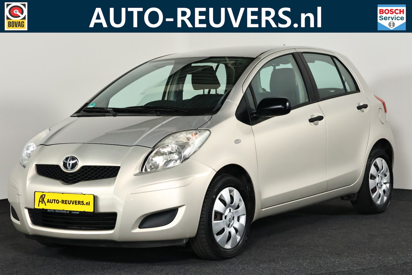Toyota Yaris - 1.0 VVT-i Aspiration / Airco / Allseason / 1e eigenaar - AutoWereld.nl