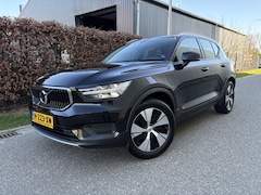 Volvo XC40 - 1.5 T5 Twin Engine Momentum Pro / AUTOMAAT / NAVI / CRUISE