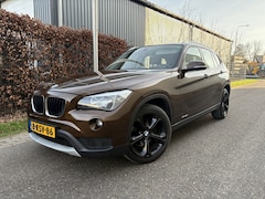 BMW X1 - sDrive20i Executive / AUTOMAAT / NAVI / CRUISE