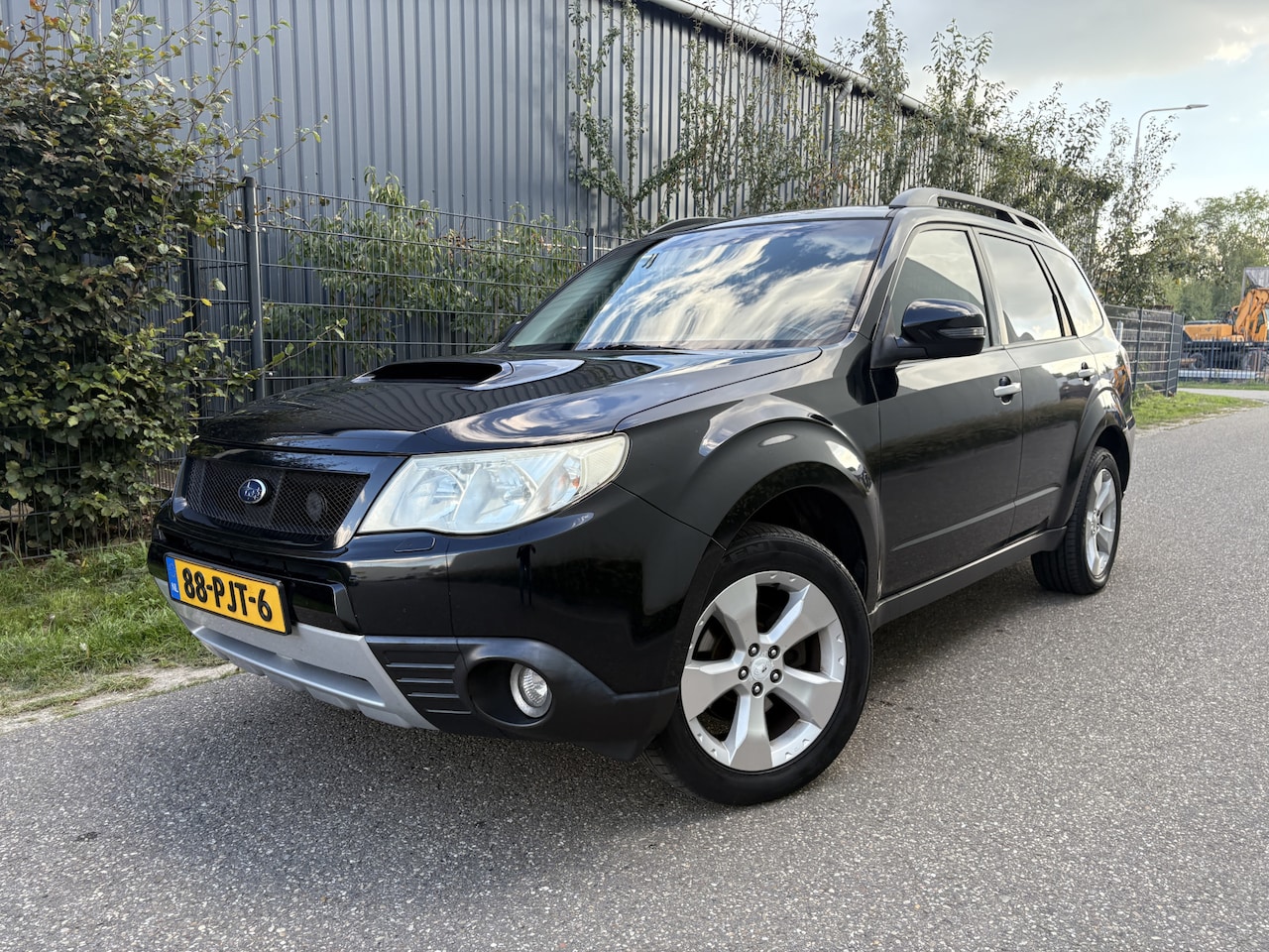 Subaru Forester - 2.0 D XS Luxury / AWD / NAVI / AIRCO ECC / CRUISE - AutoWereld.nl