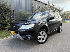 Subaru Forester - 2.0 D XS Luxury / AWD / NAVI / AIRCO ECC / CRUISE