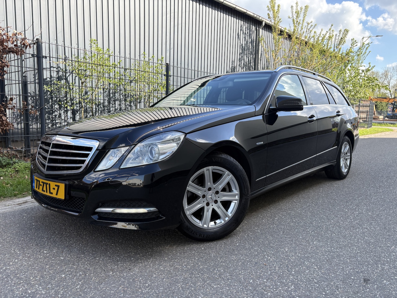 Mercedes-Benz E-klasse Estate - 200 CDI Business Class Avantgarde / AUTOMAAT / NAVI - AutoWereld.nl