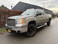GMC Sierra 2500