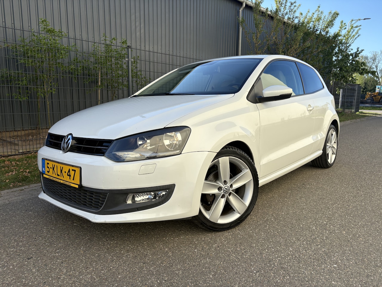 Volkswagen Polo - 1.2 TSI BlueMotion Highline / NAVI / CRUISE / STOELVERWARMING / AIRCO - AutoWereld.nl