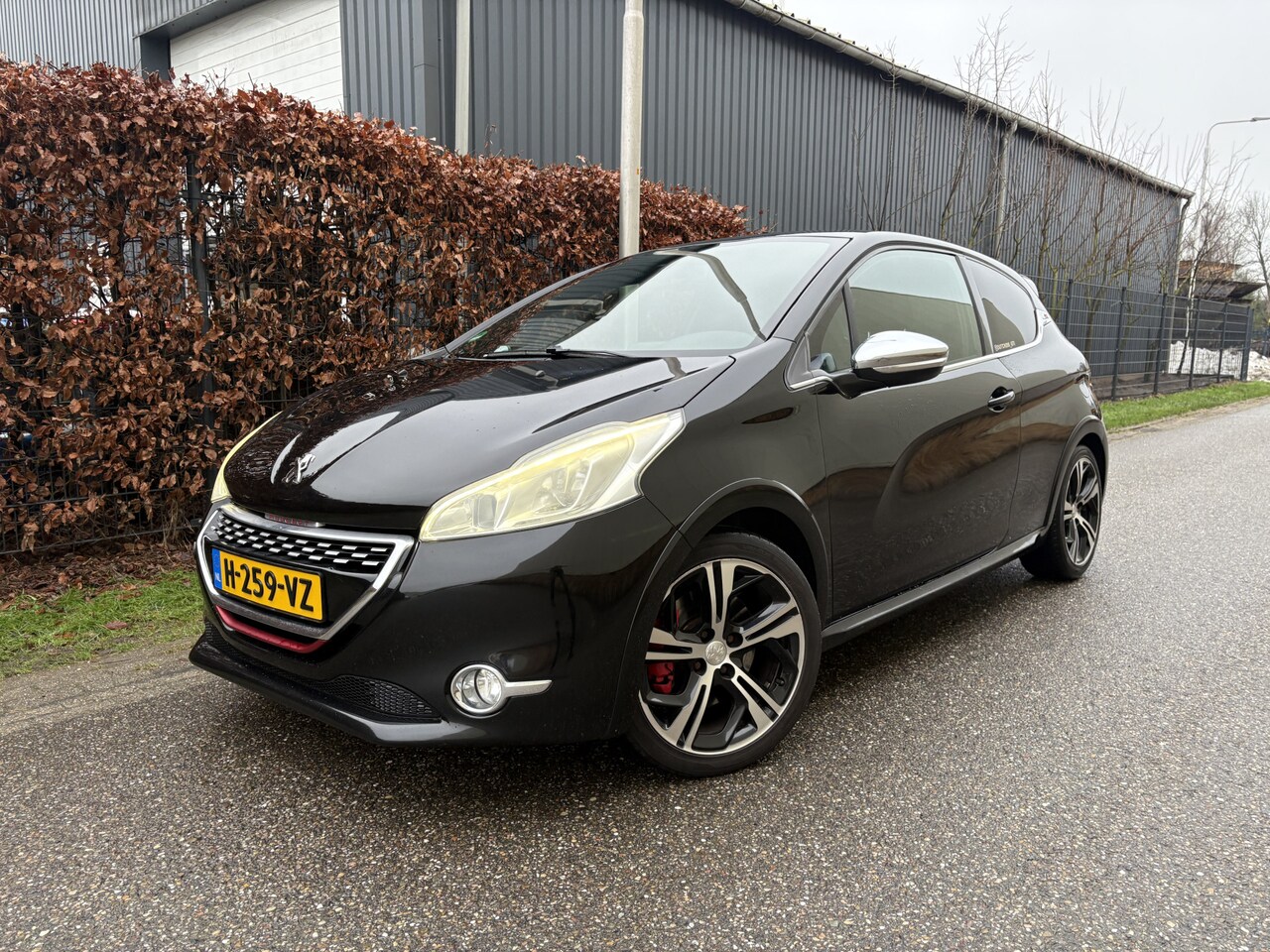 Peugeot 208 - 1.6 THP GTi / NAVI / CRUISE / HALF LEER / SCHAKELBARE UITLAAT - AutoWereld.nl