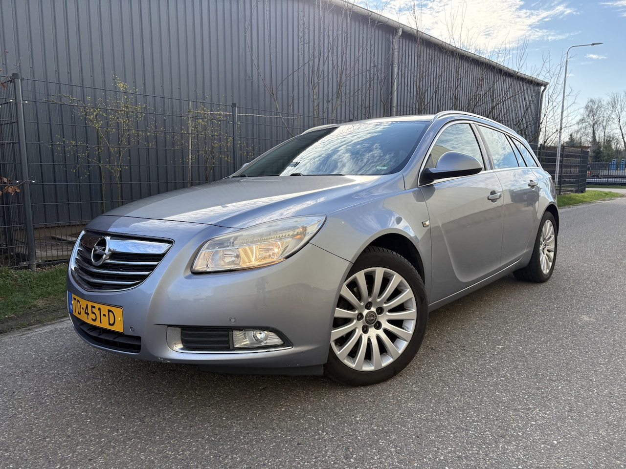 Opel Insignia Sports Tourer - 2.0 CDTI Business / NAVI / CRUISE / AIRCO - AutoWereld.nl