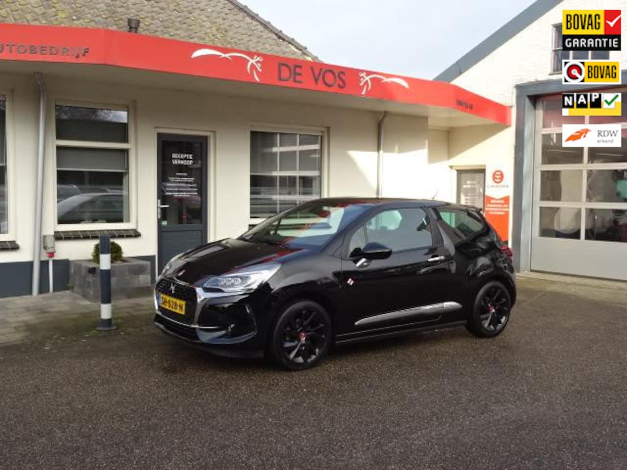 DS 3 - 1.2 PureTech Performance Line+ 1.2 PureTech Performance Line - AutoWereld.nl