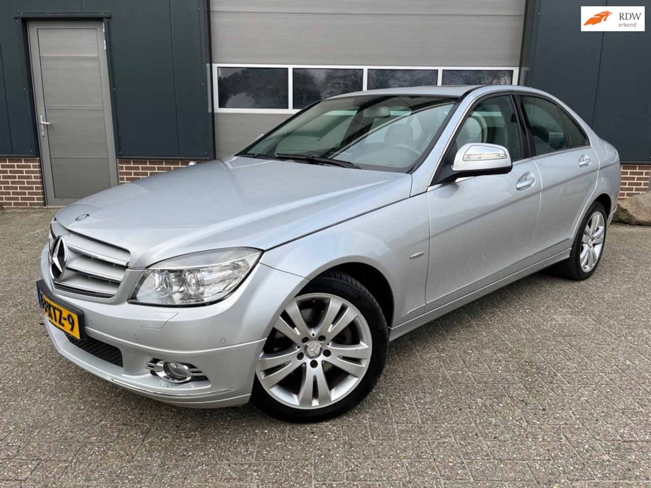 Mercedes-Benz C-klasse - 200 K Elegance-Panorama-Automaat-Clima-Navi-Bluetooth! - AutoWereld.nl