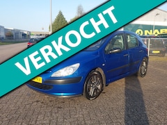 Peugeot 307 - 1.4 XR 100.000 km + jaar Apk