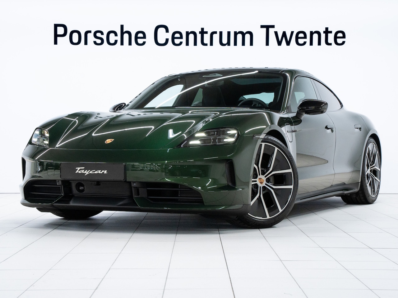 Porsche Taycan - Black Edition - AutoWereld.nl