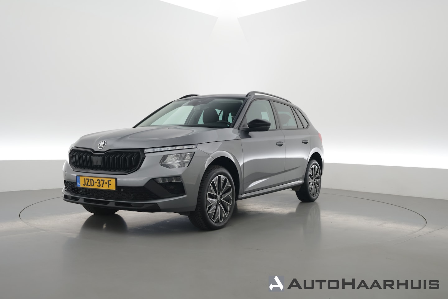 Skoda Kamiq - 1.5 TSI ACT Sport 150pk | Digi. Cockpit | Camera | Stoelverw. | PDC | Apple CarPlay | All - AutoWereld.nl