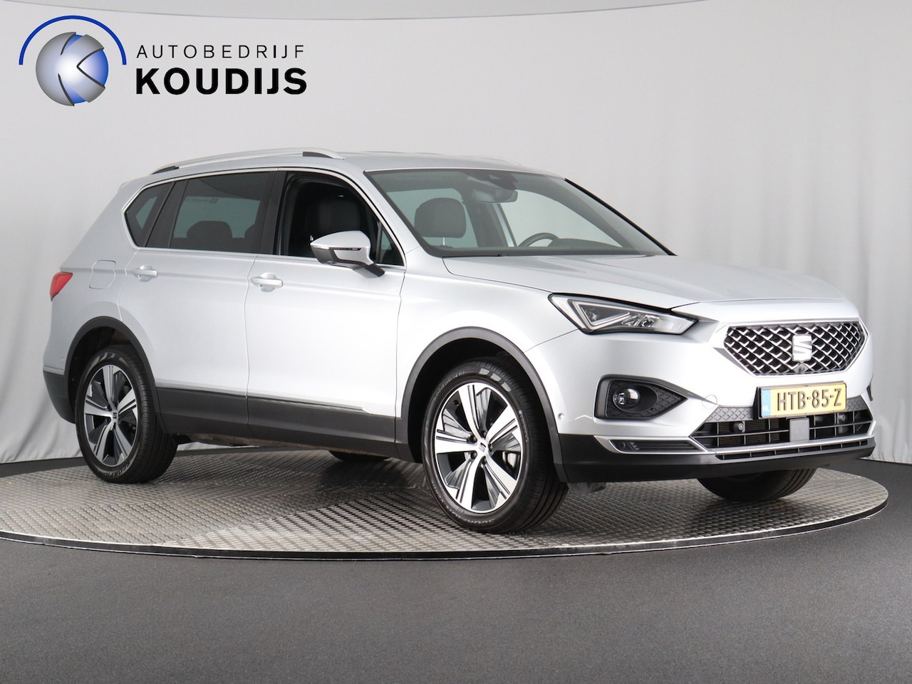 SEAT Tarraco - 1.4 TSI e-Hybrid PHEV Xcellence 1.4 TSI e-Hybrid PHEV Xcellence (Elek. Trekhaak / ACC / 360 Camera / Stoelverw. V+A) - AutoWereld.nl