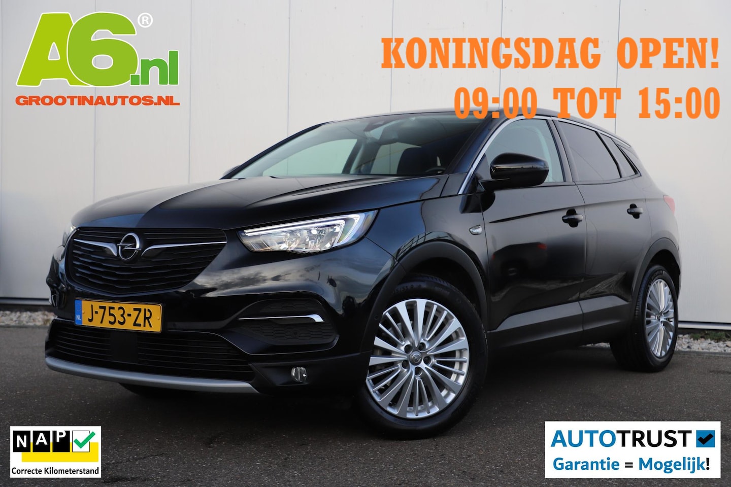 Opel Grandland X - 1.2 Turbo Innovation NIEUWE DB RIEM! Navigatie Achteruitrijcamera Carplay Android Climate - AutoWereld.nl
