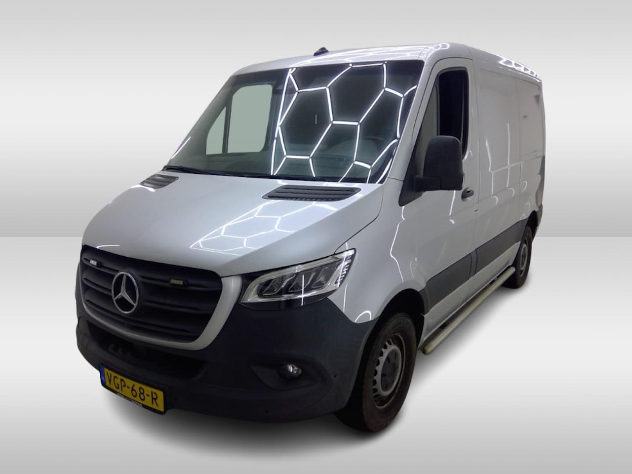 Mercedes-Benz Sprinter - 316 CDI L1 H1 Automaat 2.8t Trekhaak - AutoWereld.nl