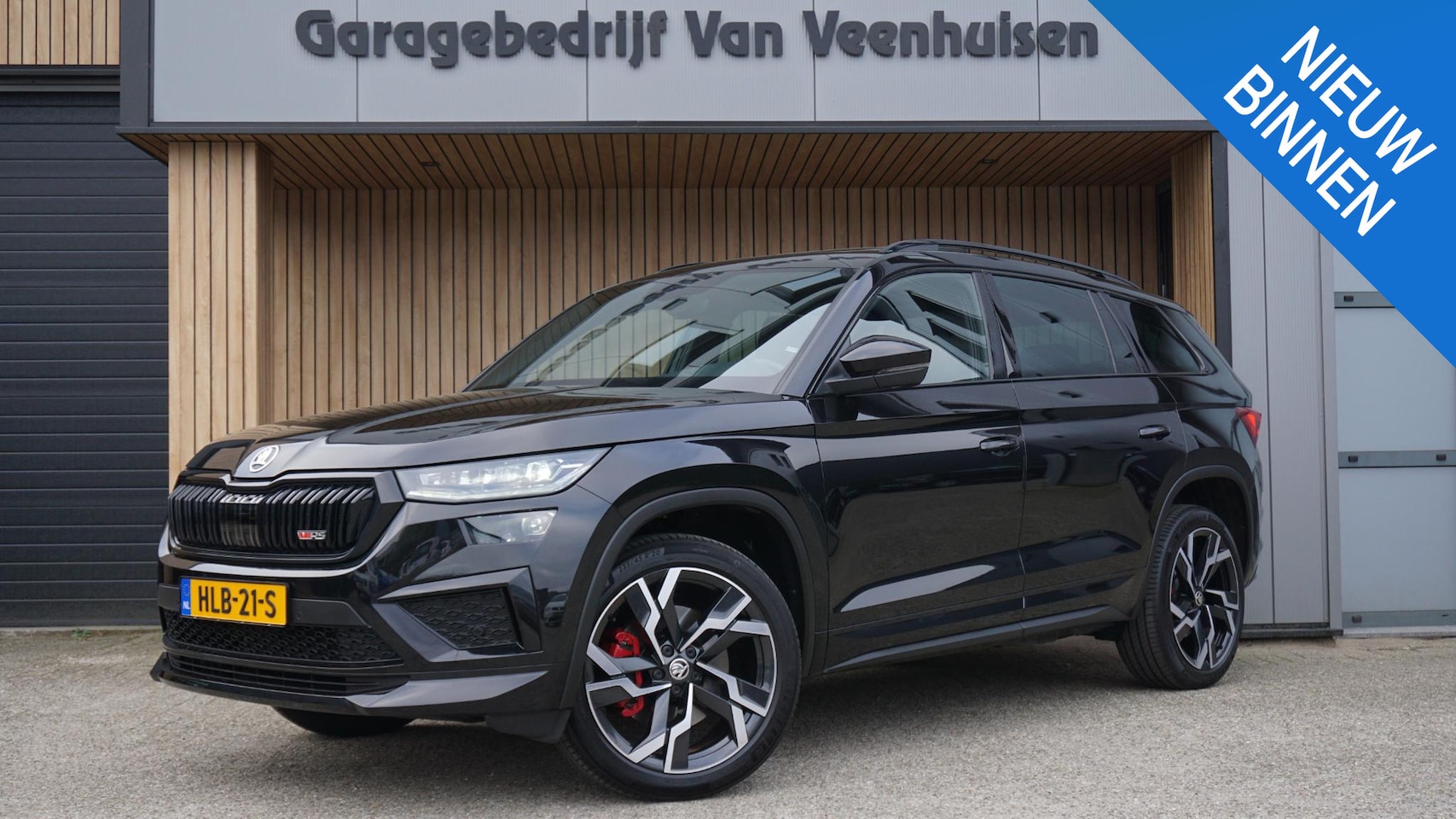 Skoda Kodiaq - 2.0 TSI 245pk VRS 7-Zits DSG RS-Seats Pano.Dak Stuur/Stoelv.w. Trekhaak 20inch LM Sfeerver - AutoWereld.nl