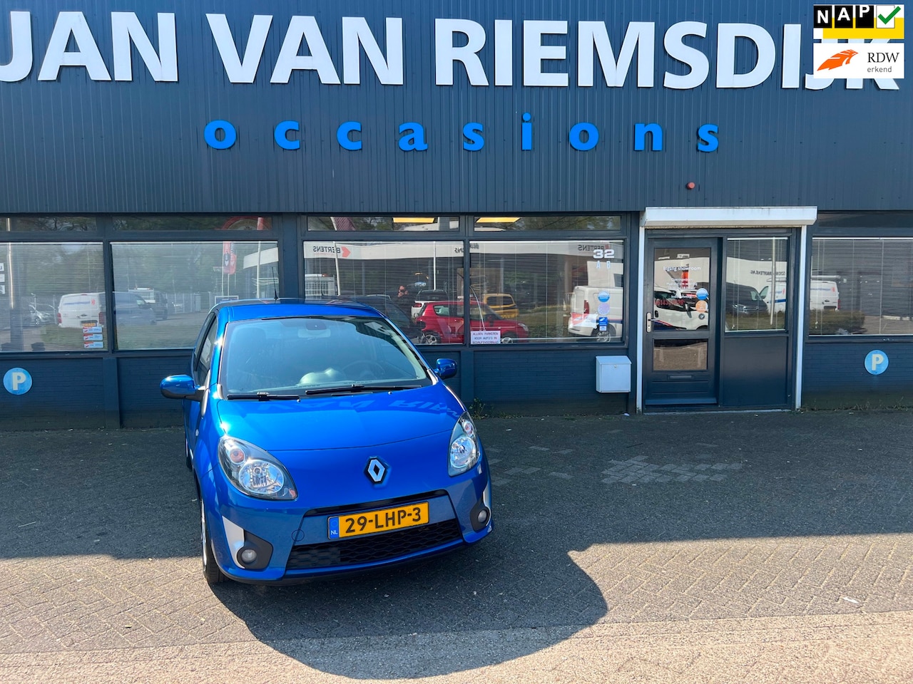 Renault Twingo - 1.2-16V Dynamique bk 2010 airco sportvelgen - AutoWereld.nl