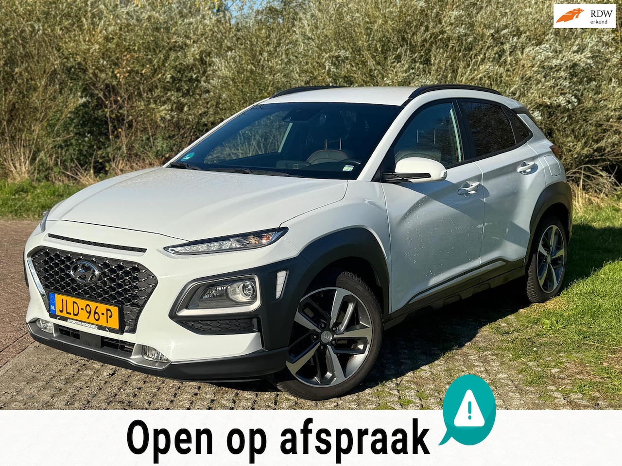 Hyundai Kona - 1.6 T-GDI Premium 1E EIG. / AUTOMAAT / LED - AutoWereld.nl