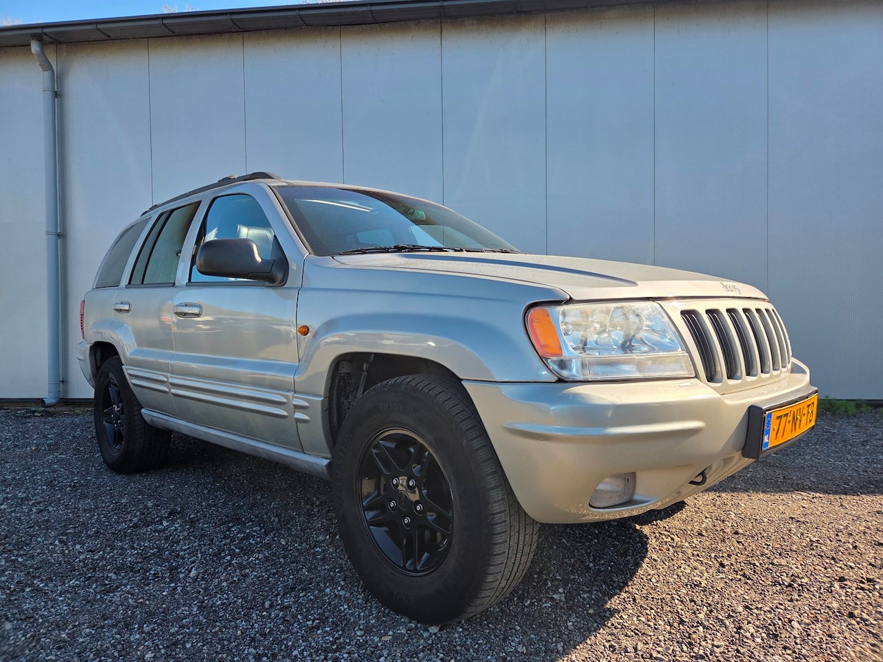 Jeep Grand Cherokee - 4.7i V8 Limited LPG - AutoWereld.nl