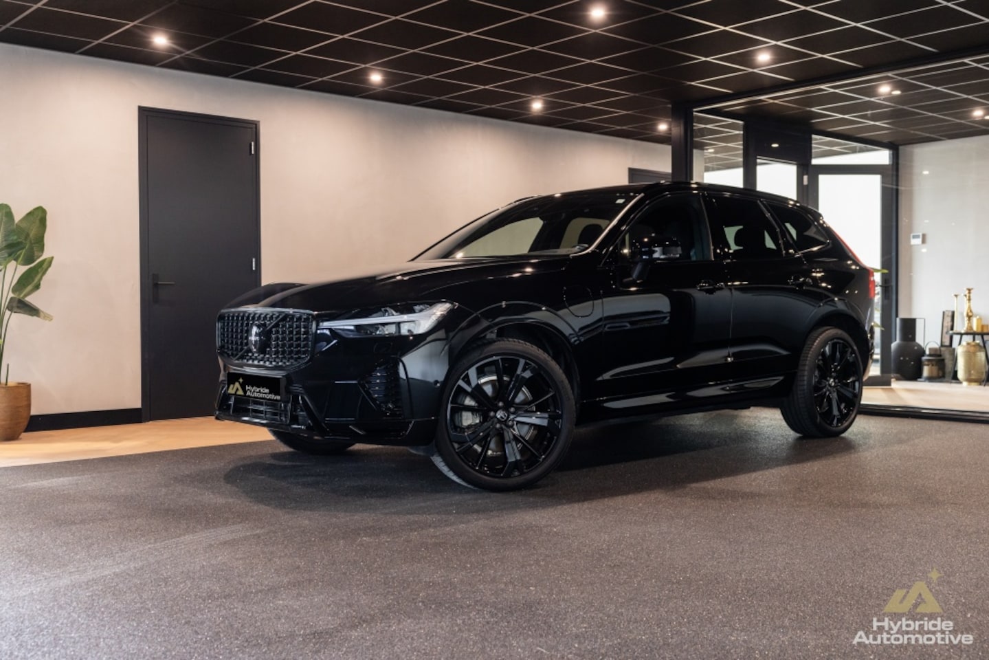Volvo XC60 - T8 Plus Black Edition AWD | H&K | 360 Cam | Pano | - AutoWereld.nl