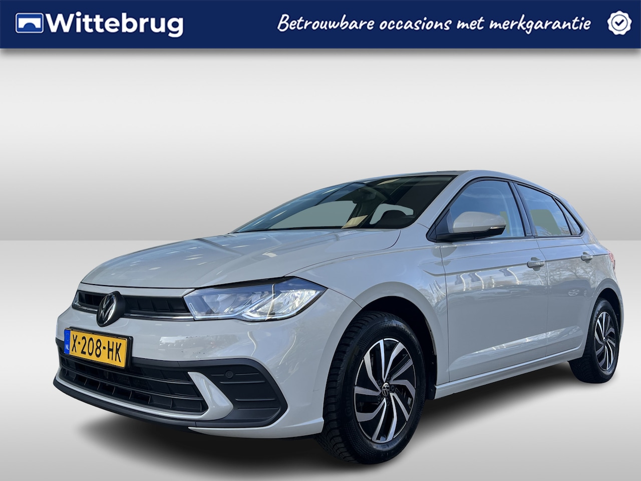 Volkswagen Polo - 1.0 TSI DSG Life / Achteruitrijcamera / Carplay / Airco / 15'' LMV /VW - AutoWereld.nl