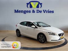 Volvo V40 - 1.5 T2 Nordic+ Standkachel | Trekhaak | Leder | Cruise Control | Navigatie | Stoelverwarmi
