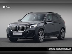 BMW X1 - xDrive25e | Comfort Access | Glazen panoramadak | Extra getint glas in achterportierruiten