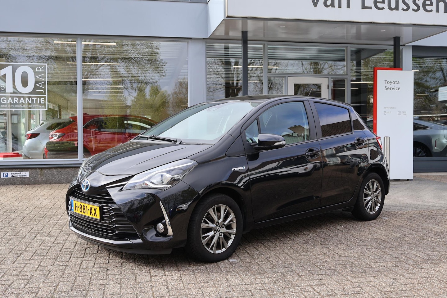 Toyota Yaris - 1.5 HYBRID DYNAMIC NL-AUTO 1E EIG AIRCO - AutoWereld.nl