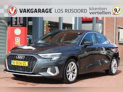 Audi A3 Limousine - 30 TFSI *Business* | Trekhaak | Carplay | Cruise & Climate Control | PDC | Navigatie | Blu