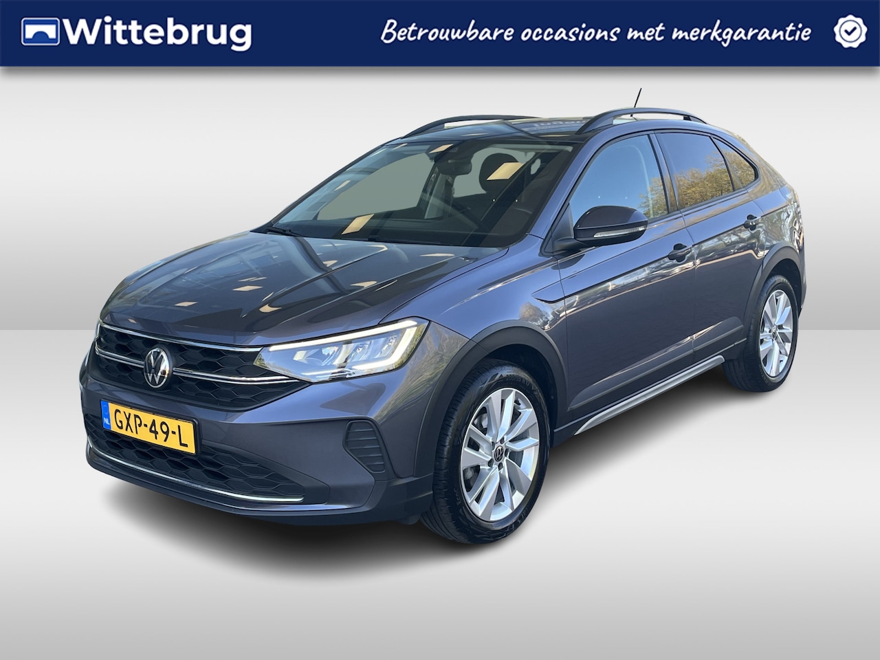 Volkswagen Taigo - 1.0 TSI 95pk Life Edition / Navigatie / Airco / Achteruitrijcamera / Getint Glas / 17'' LM - AutoWereld.nl